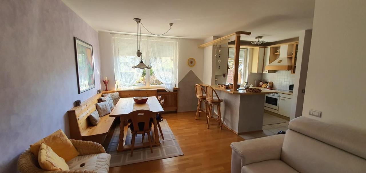 Vila Casa Mia Vadena Exteriér fotografie